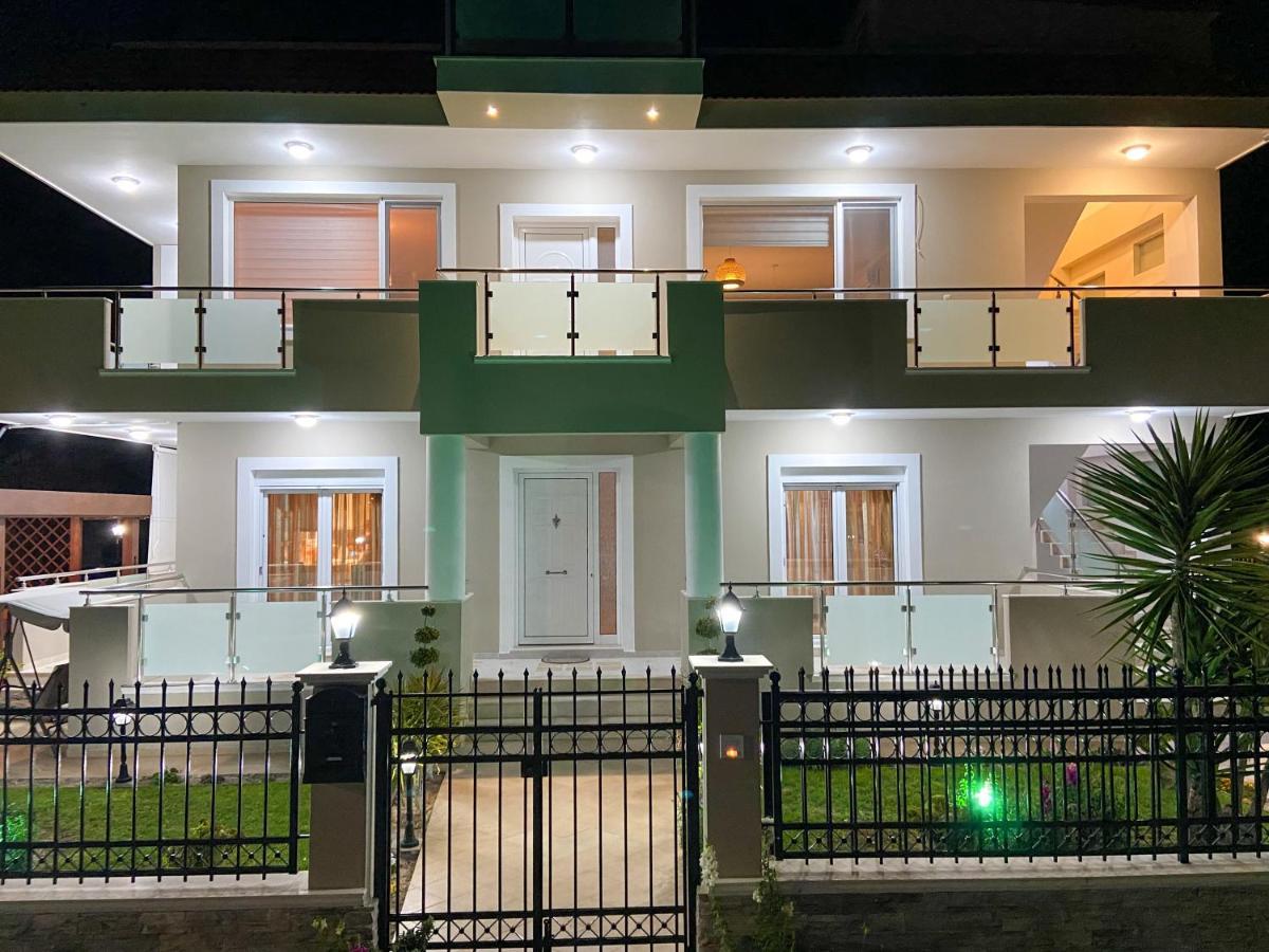 Simplycity Homestay Apartments Kremastí المظهر الخارجي الصورة